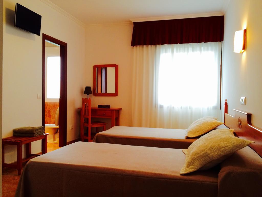 Hostal Eden A Revolta Habitación foto